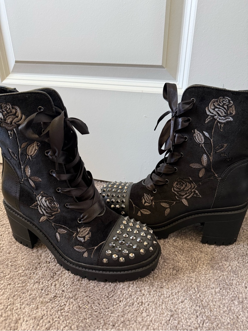 Black Embroidered Combat Boots with Studded Toe and Satin Laces